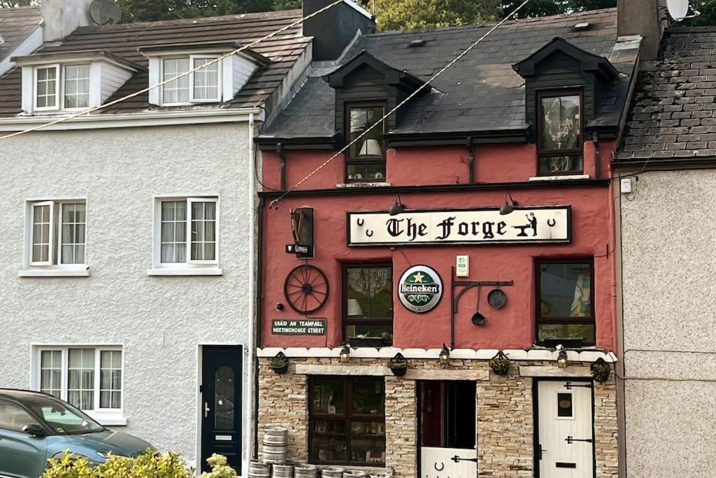 In The Country Yet Close To Town Donegal Town ภายนอก รูปภาพ